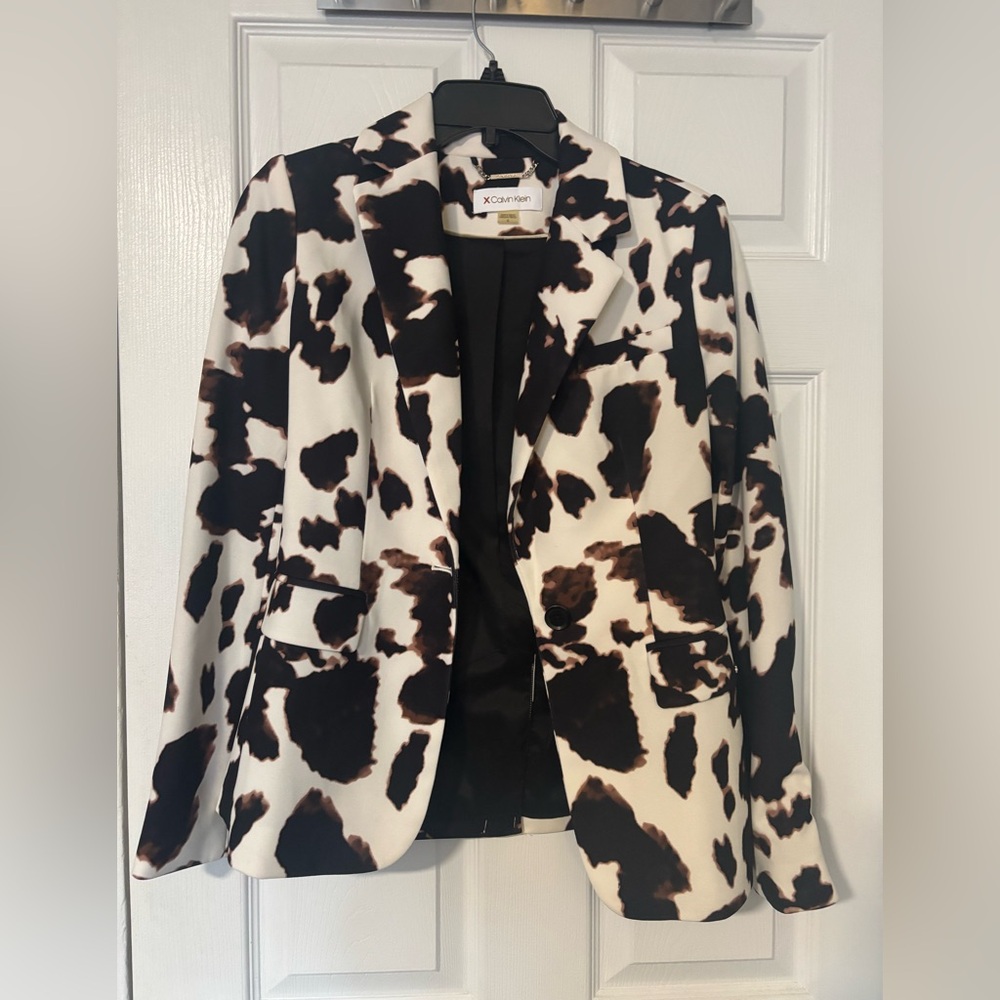 Calvin Klein Brown Cow Print Blazer size 0